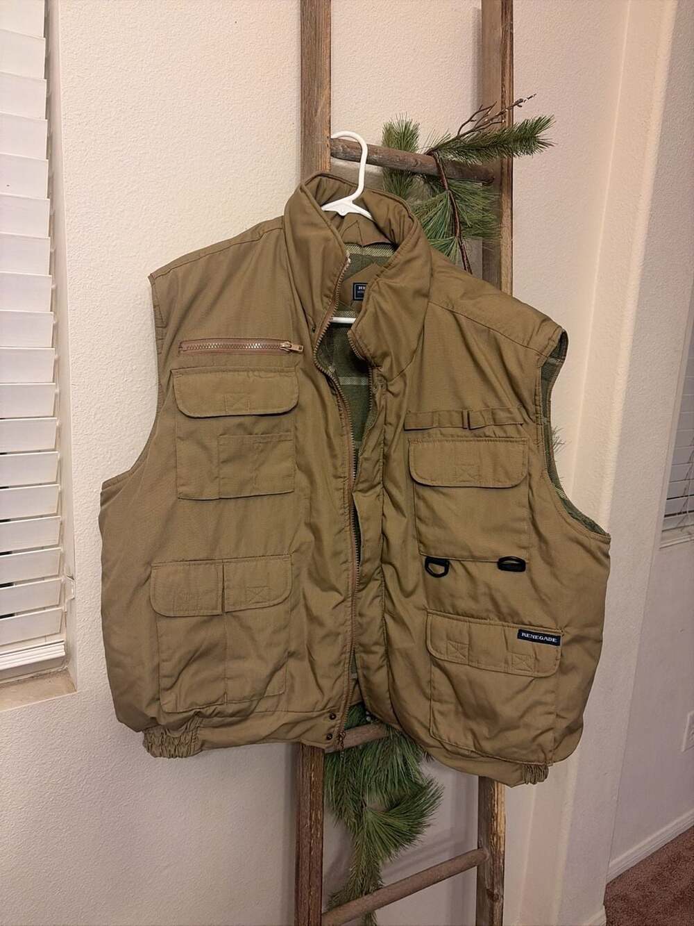 Men’s Renegade Outerwear & Sportswear Utility Fishing Vest 4XL in color tan